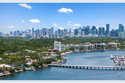 1840 S Bayshore Ln, Miami, FL 33133 - Photo 45