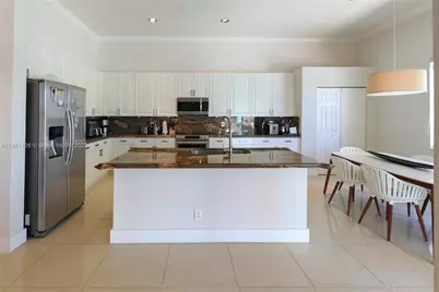 1600 Blue Jay Cir, Weston, FL 33327 - Photo 17