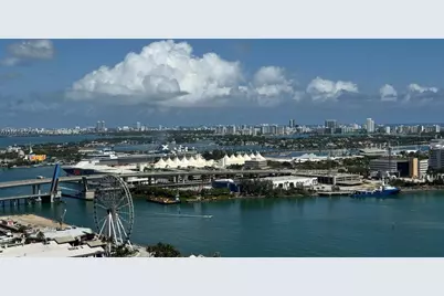 50 Biscayne Blvd #3010, Miami, FL 33132 - Photo 5