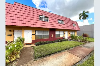 2562 NW 52nd Ave #B18, Lauderhill, FL 33313 - Photo 1