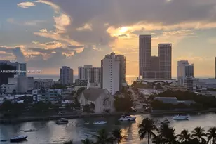 6900 Bay Dr, Miami Beach, FL 33141 - Photo 5