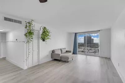 6900 Bay Dr #11F, Miami Beach, FL 33141 - Photo 1