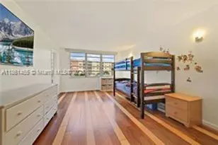 1710 NE 191st St, Miami, FL 33179 - Photo 5