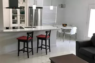 466 Normandy J, Delray Beach, FL 33484 - Photo 3