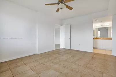 9340 Fontainebleau Blvd #W505, Miami, FL 33172 - Photo 23