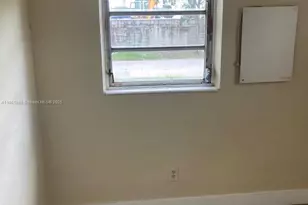 1111 SW 2nd St, Homestead, FL 33030 - Photo 15