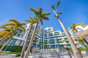 350 NE 24th St, Miami, FL 33137 - Photo 1
