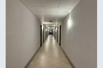 4350 Hillcrest Dr #112, Hollywood, FL 33021 - Photo 3