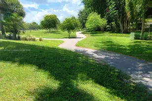 4350 Hillcrest Dr, Hollywood, FL 33021 - Photo 27