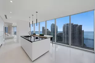 300 Biscayne Blvd Way, Miami, FL 33131 - Photo 9