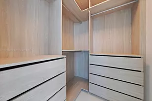 300 Biscayne Blvd Way, Miami, FL 33131 - Photo 23