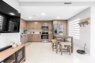 25689 SW 144th Ave, Homestead, FL 33032 - Photo 7