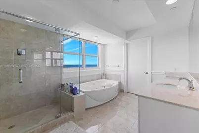 20201 E Country Club Dr #2301, Aventura, FL 33180 - Photo 33