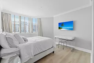 20201 E Country Club Dr, Aventura, FL 33180 - Photo 29