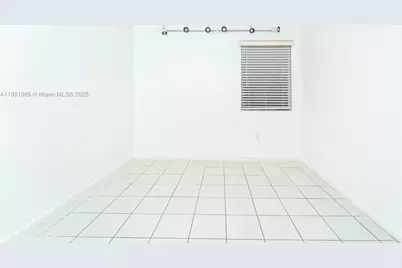 576 NW 114th Ave #203, Sweetwater, FL 33172 - Photo 11