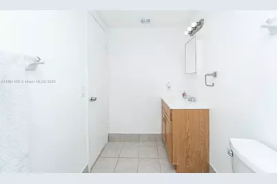 576 NW 114th Ave #203, Sweetwater, FL 33172 - Photo 9