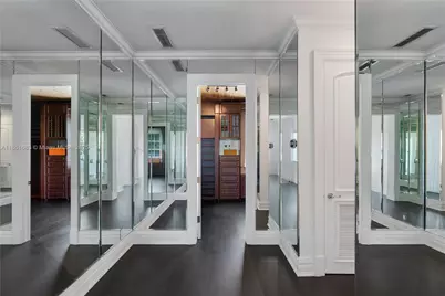 26 Tahiti Beach Island Rd, Coral Gables, FL 33143 - Photo 29