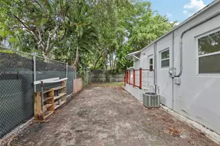 666 NE 62nd St, Miami, FL 33138 - Photo 37