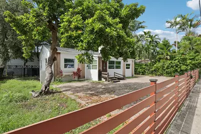 666 NE 62nd St, Miami, FL 33138 - Photo 5