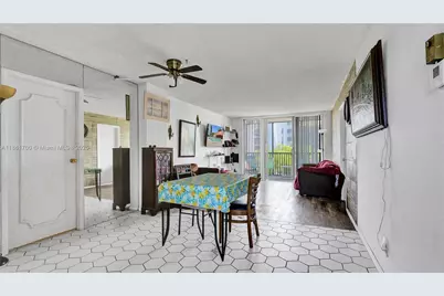 3101 N Country Club Dr #401, Aventura, FL 33180 - Photo 9