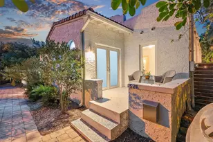 521 NE 119th St, Biscayne Park, FL 33161 - Photo 17