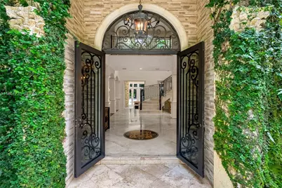 5100 SW 86th St, Miami, FL 33143 - Photo 9