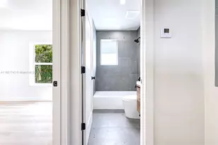 11320 NE 11th Pl, Biscayne Park, FL 33161 - Photo 33