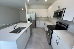 28511 SW 134th Ct, Homestead, FL 33033 - Photo 7