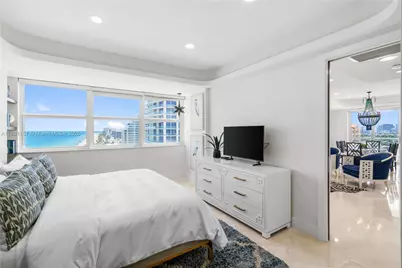 209 N Fort Lauderdale Beach Blvd #17C, Fort Lauderdale, FL 33304 - Photo 3