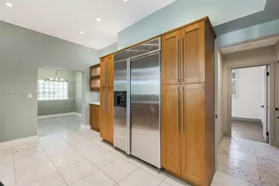 3180 N Bay Rd, Miami Beach, FL 33140 - Photo 15