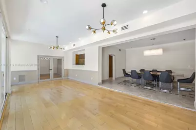 3180 N Bay Rd, Miami Beach, FL 33140 - Photo 11