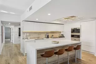 102 24th St, Miami Beach, FL 33139 - Photo 13