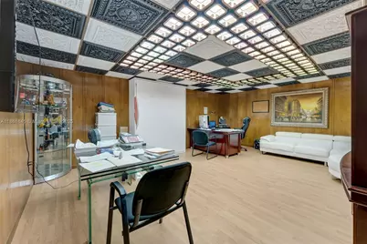 7901 W 25th Ct #3, Hialeah, FL 33016 - Photo 11