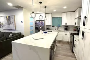 2751 SW 4th Ct, Fort Lauderdale, FL 33312 - Photo 5