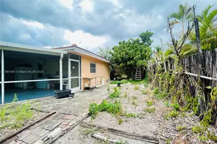 8203 NW 73rd Terrace, Tamarac, FL 33321 - Photo 35