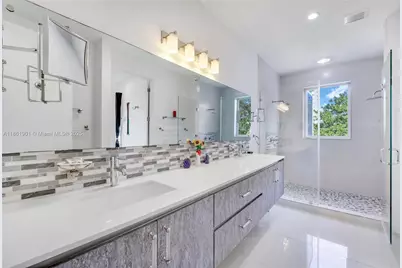 2943 SW 23rd St, Miami, FL 33145 - Photo 9