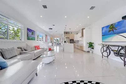 2943 SW 23rd St, Miami, FL 33145 - Photo 5