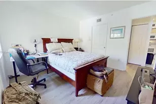 2451 Centergate Dr, Miramar, FL 33025 - Photo 15