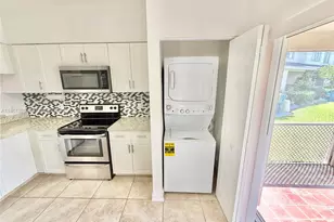 70 Whitehead Cir, Weston, FL 33326 - Photo 23