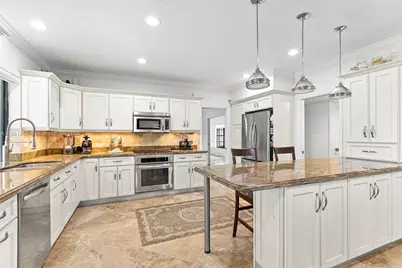 19265 E Saint Andrews Dr, Hialeah, FL 33015 - Photo 1
