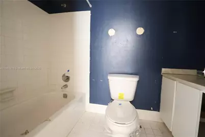 865 NW 80th Ter #6, Plantation, FL 33324 - Photo 19