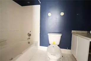 865 NW 80th Terrace, Plantation, FL 33324 - Photo 19