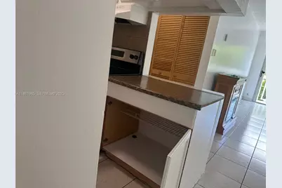 1801 NE 140th St #111, North Miami, FL 33181 - Photo 7