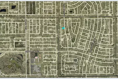 522 McArthur Blvd, Lehigh Acres, FL 33974 - Photo 5