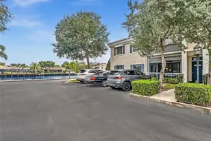 120 Cypress Club Dr, Pompano Beach, FL 33060 - Photo 35