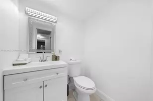 401 Golden Isles Dr, Hallandale Beach, FL 3010 - Photo 11