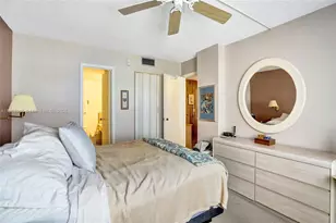 250 Jacaranda Dr, Plantation, FL 33324 - Photo 19