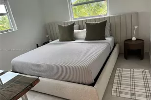 240 Collins Ave, Miami Beach, FL 33139 - Photo 3