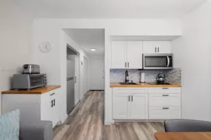 400 Kings Point Dr, Sunny Isles Beach, FL 33160 - Photo 15