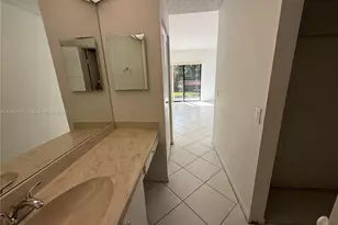 1953 SW 15th St, Deerfield Beach, FL 33442 - Photo 15